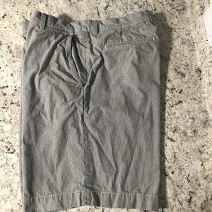 Banana Republic Gray Pinstriped Shorts 35